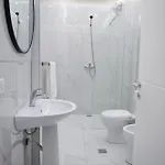 The Minimalist Escape Appartamento